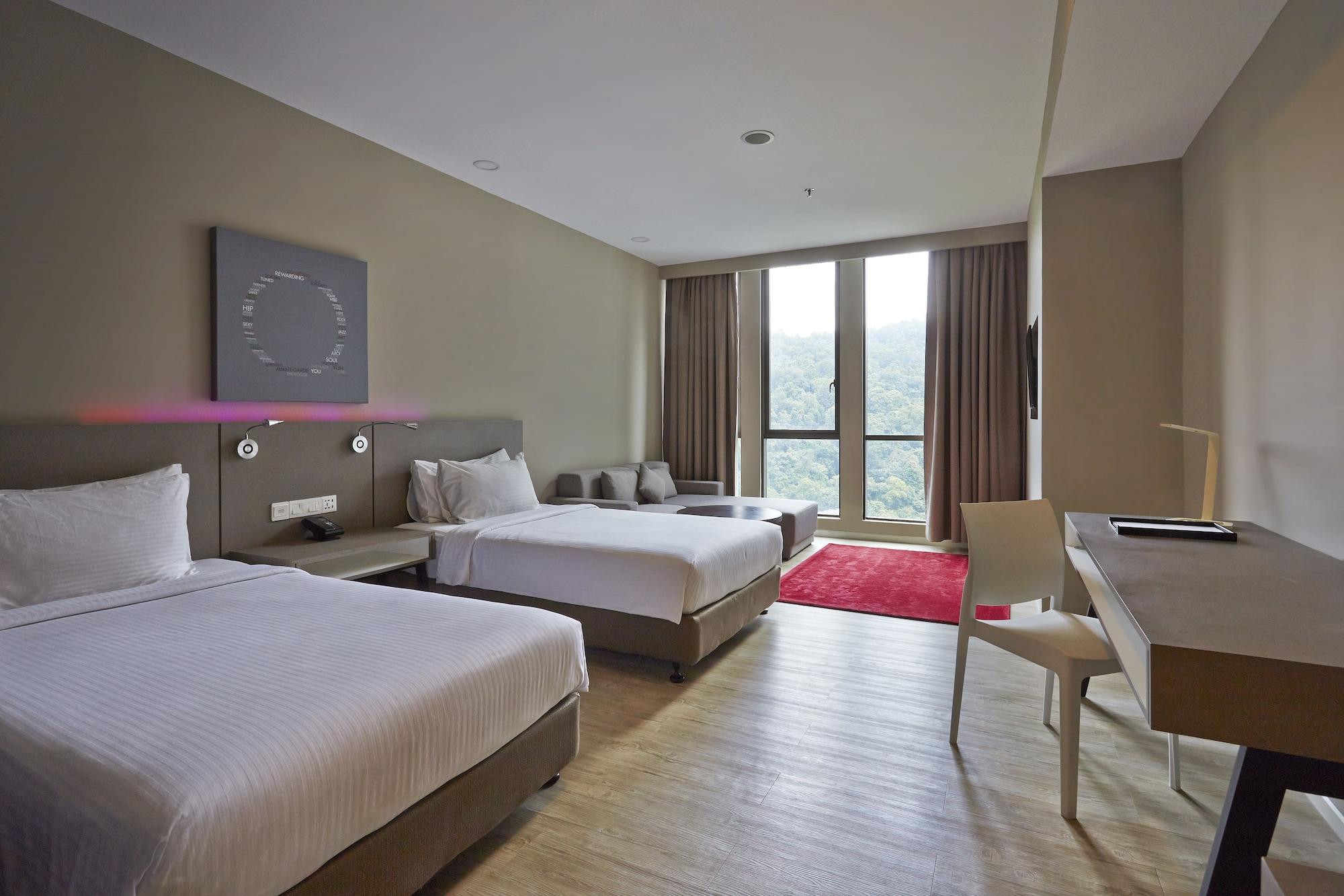 Hotel Qliq Damansara à Petaling Jaya Extérieur photo